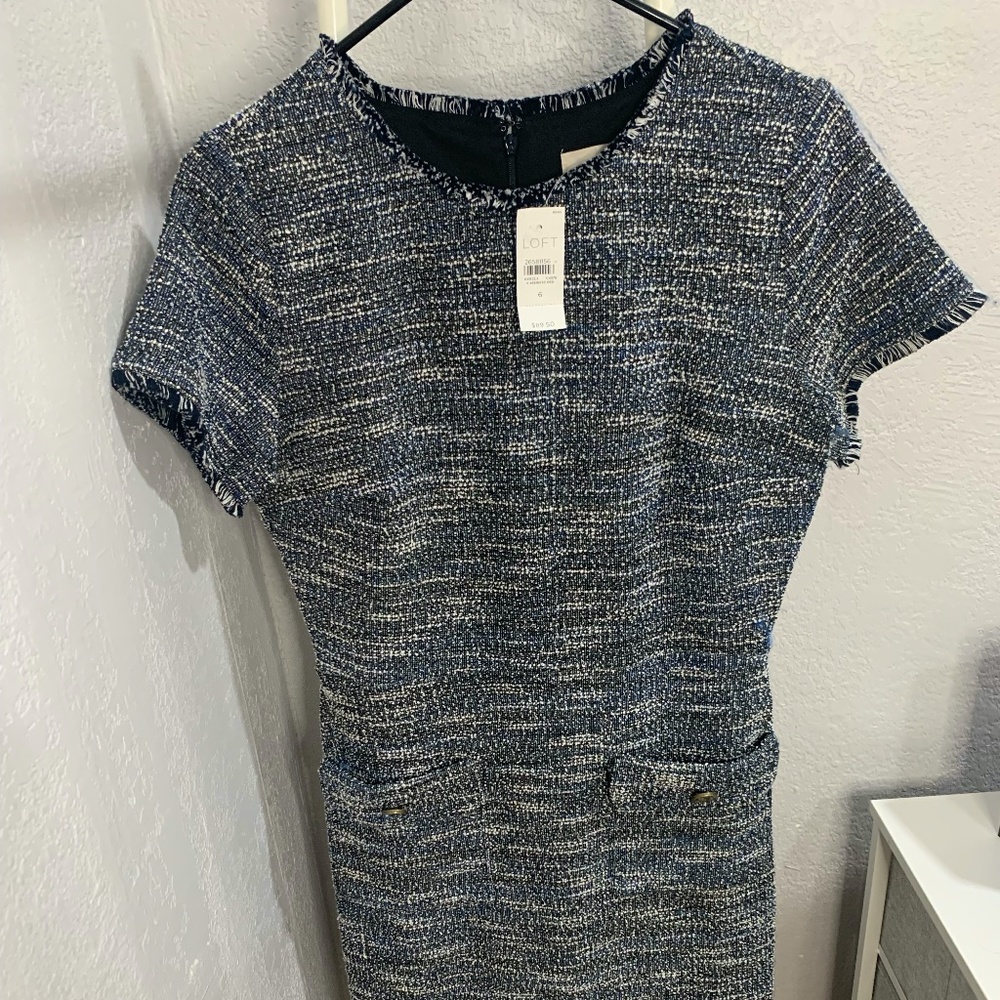 NWT LOFT Black, Blue & White Professional Dress with 2 large front pockets, Size